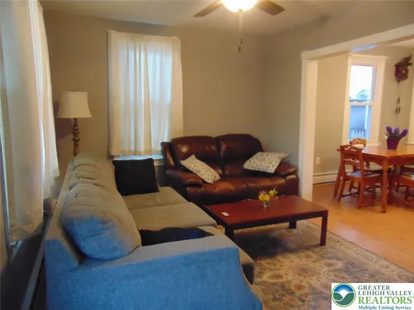 $220,000 | 21 East Smith Street, Topton, PA 19562