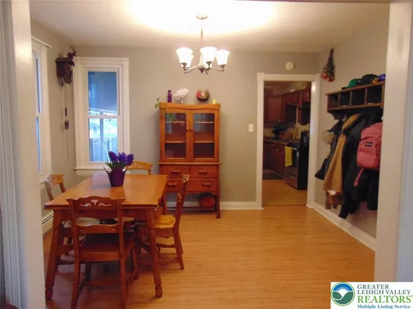 $220,000 | 21 East Smith Street, Topton, PA 19562