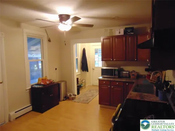 $220,000 | 21 East Smith Street, Topton, PA 19562