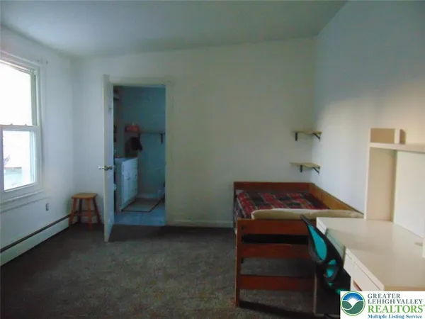 $220,000 | 21 East Smith Street, Topton, PA 19562