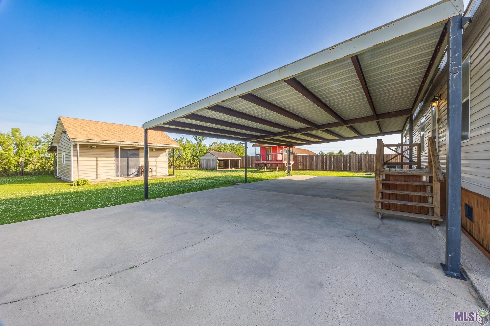 199 Myrtle Drive Lockport, LA 70374 - Photo 4 of 29