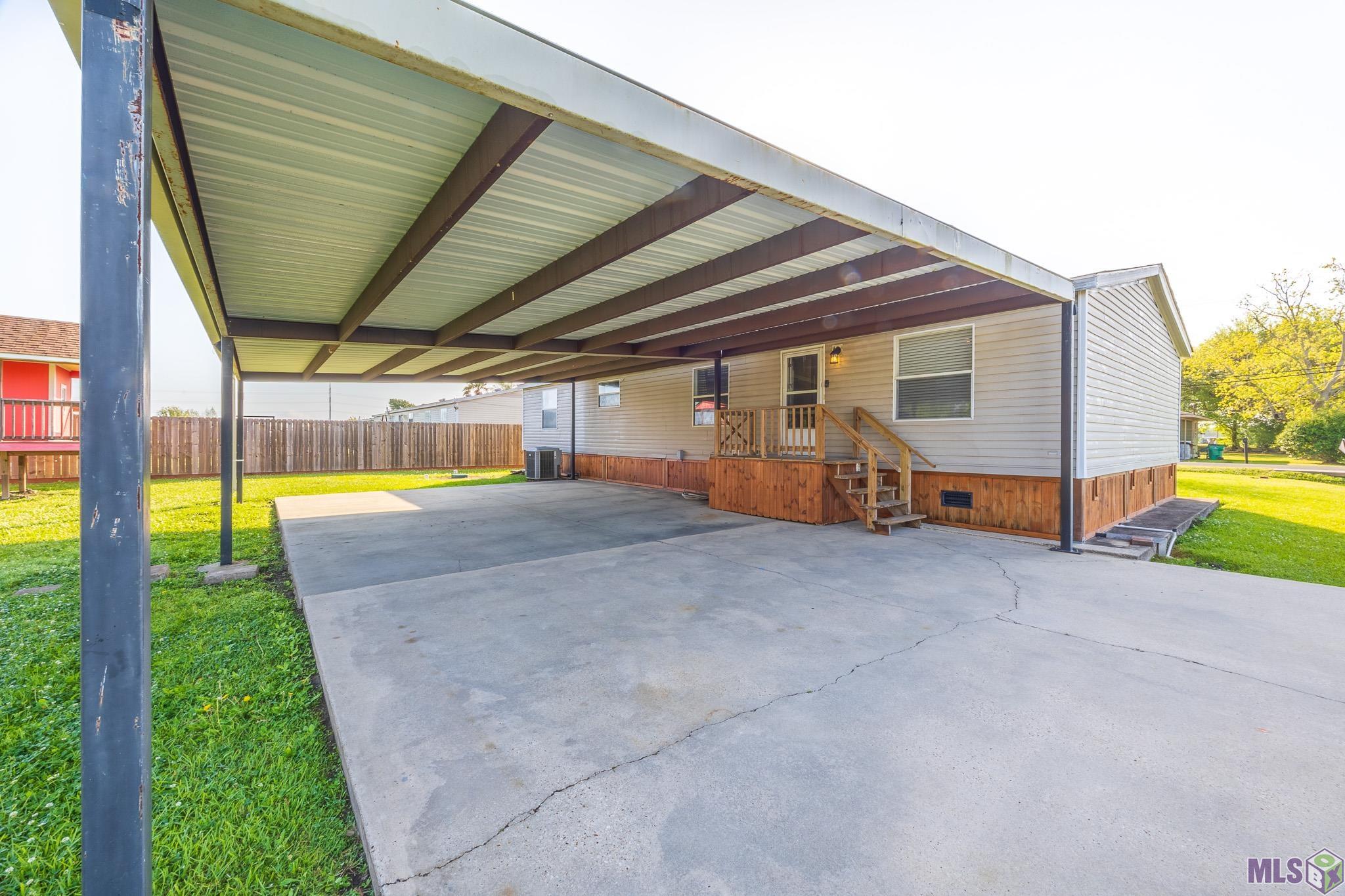 199 Myrtle Drive Lockport, LA 70374 - Photo 5 of 29