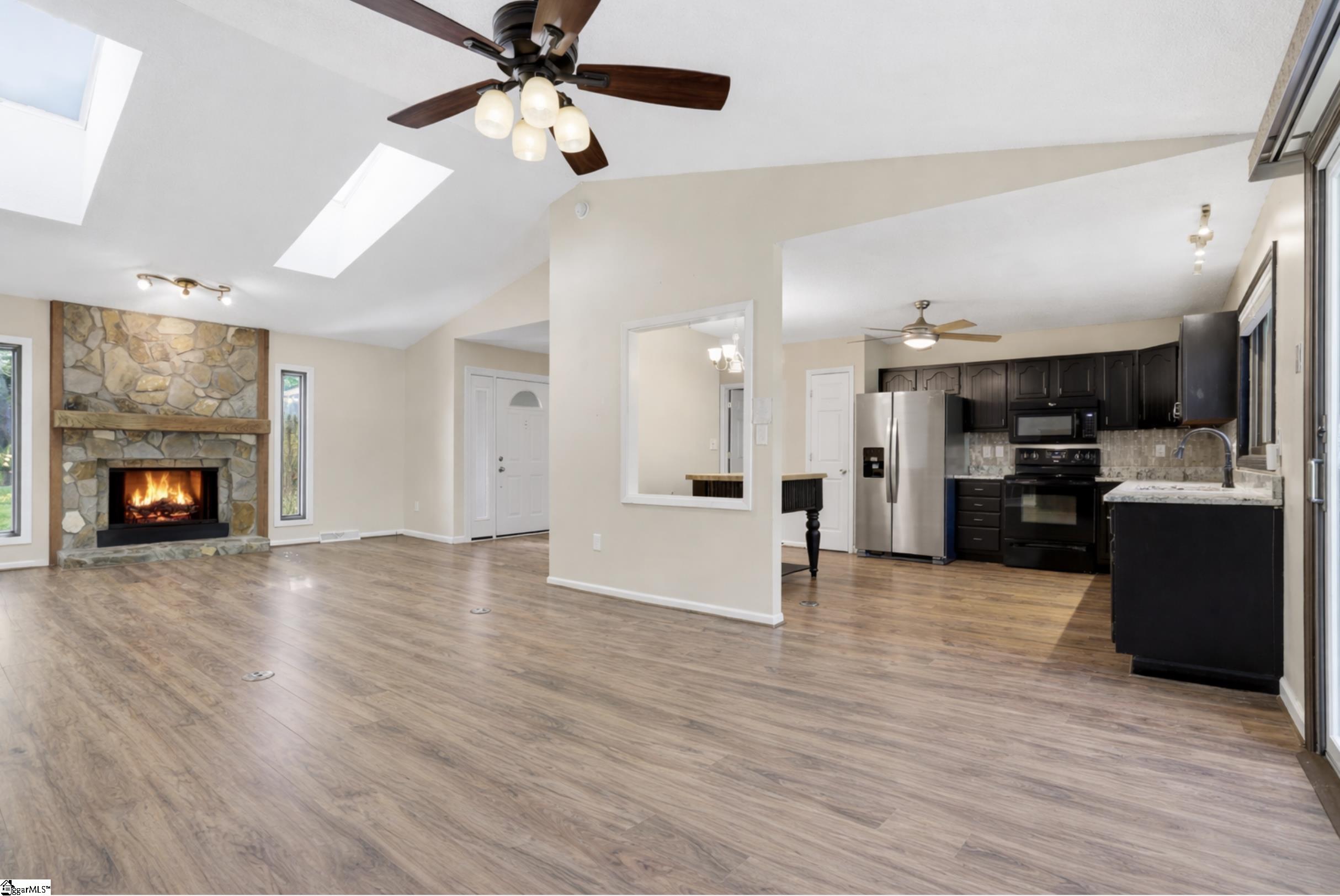 203 Tarleton Way Greer, SC 29650 - Photo 2 of 36