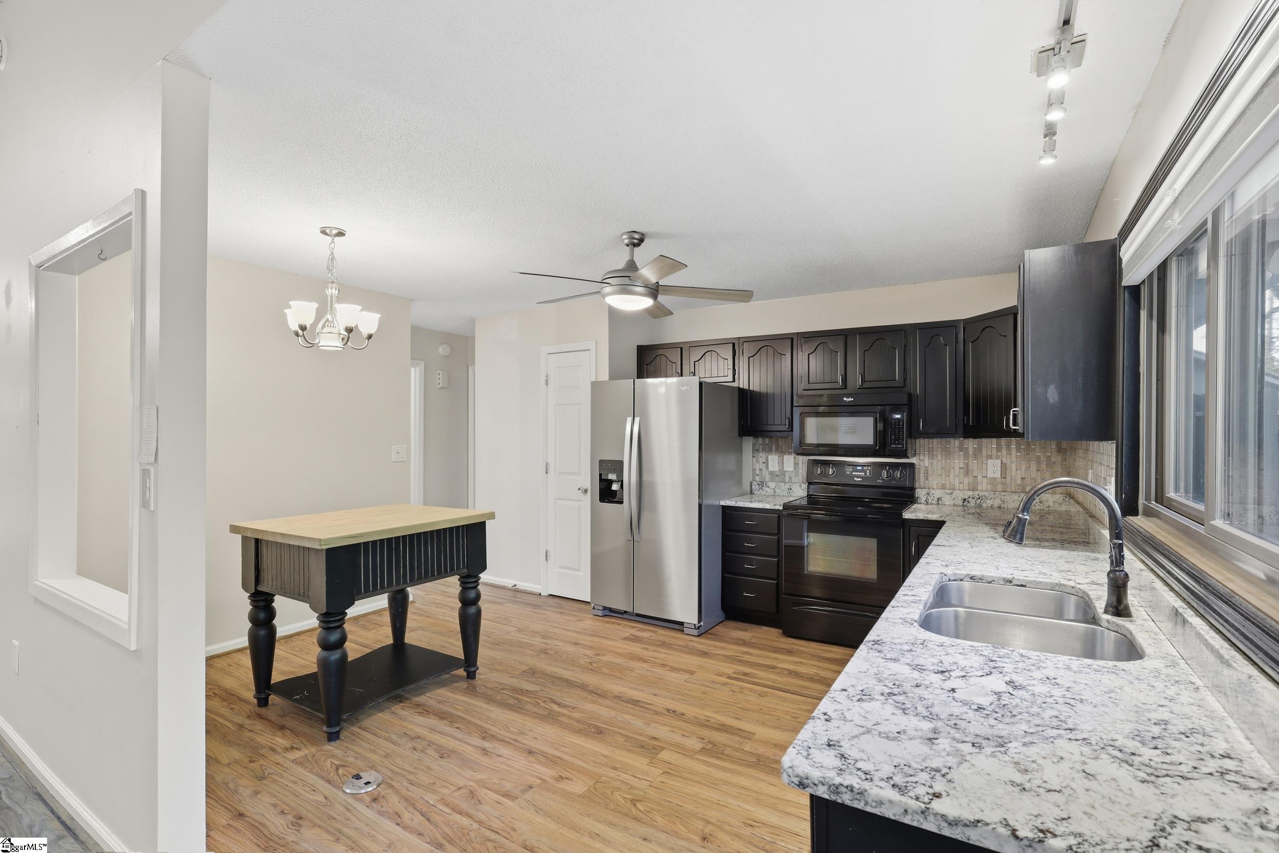 203 Tarleton Way Greer, SC 29650 - Photo 3 of 36