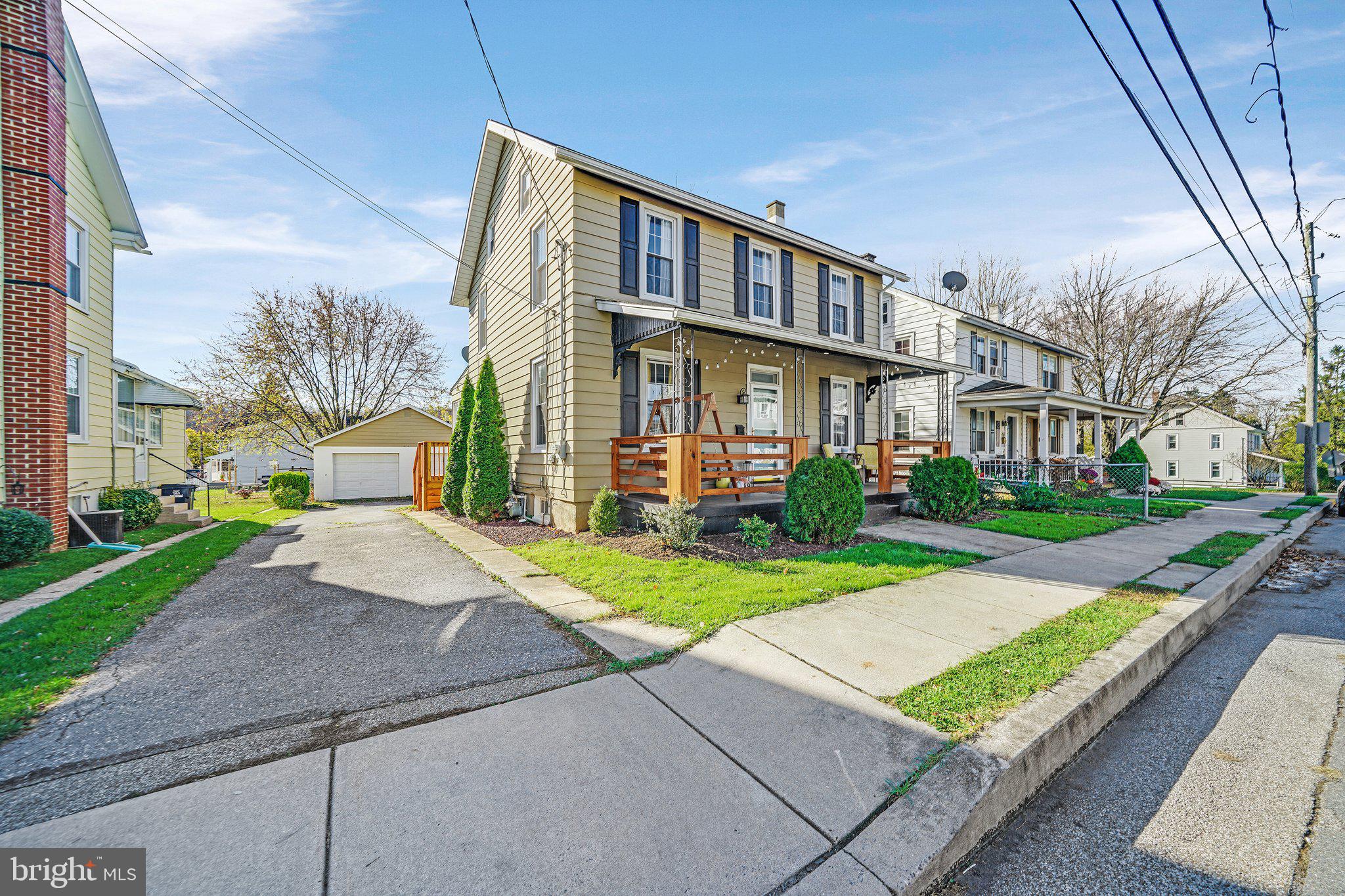 52 Broad Street Christiana, PA 17509 - Photo 3 of 32
