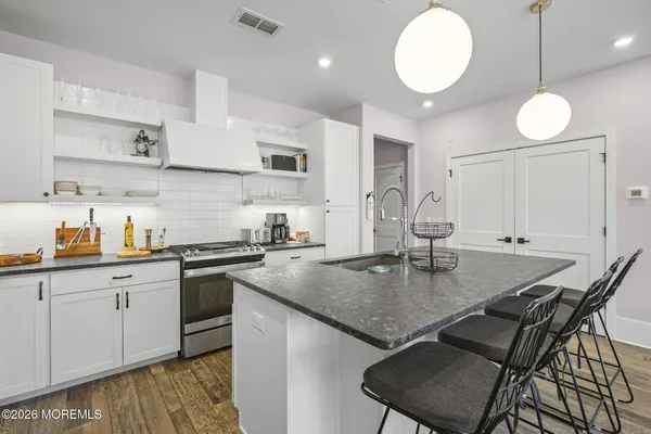 $7,000 | 300 Asbury Avenue, Unit 14, Asbury Park, NJ 07712