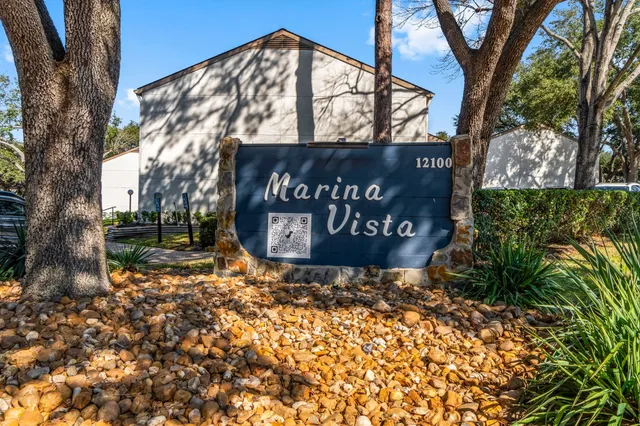 a view of a sign board