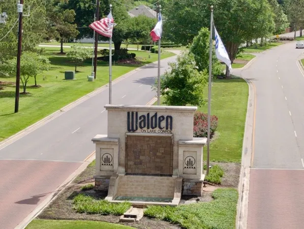 $130,000 | 12100 Melville Drive, Unit 302C, Montgomery, TX 77356