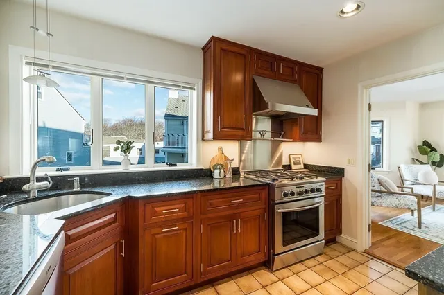 $1,199,000 | 7 Rackliffe Street, Unit H1, Gloucester, MA 01930