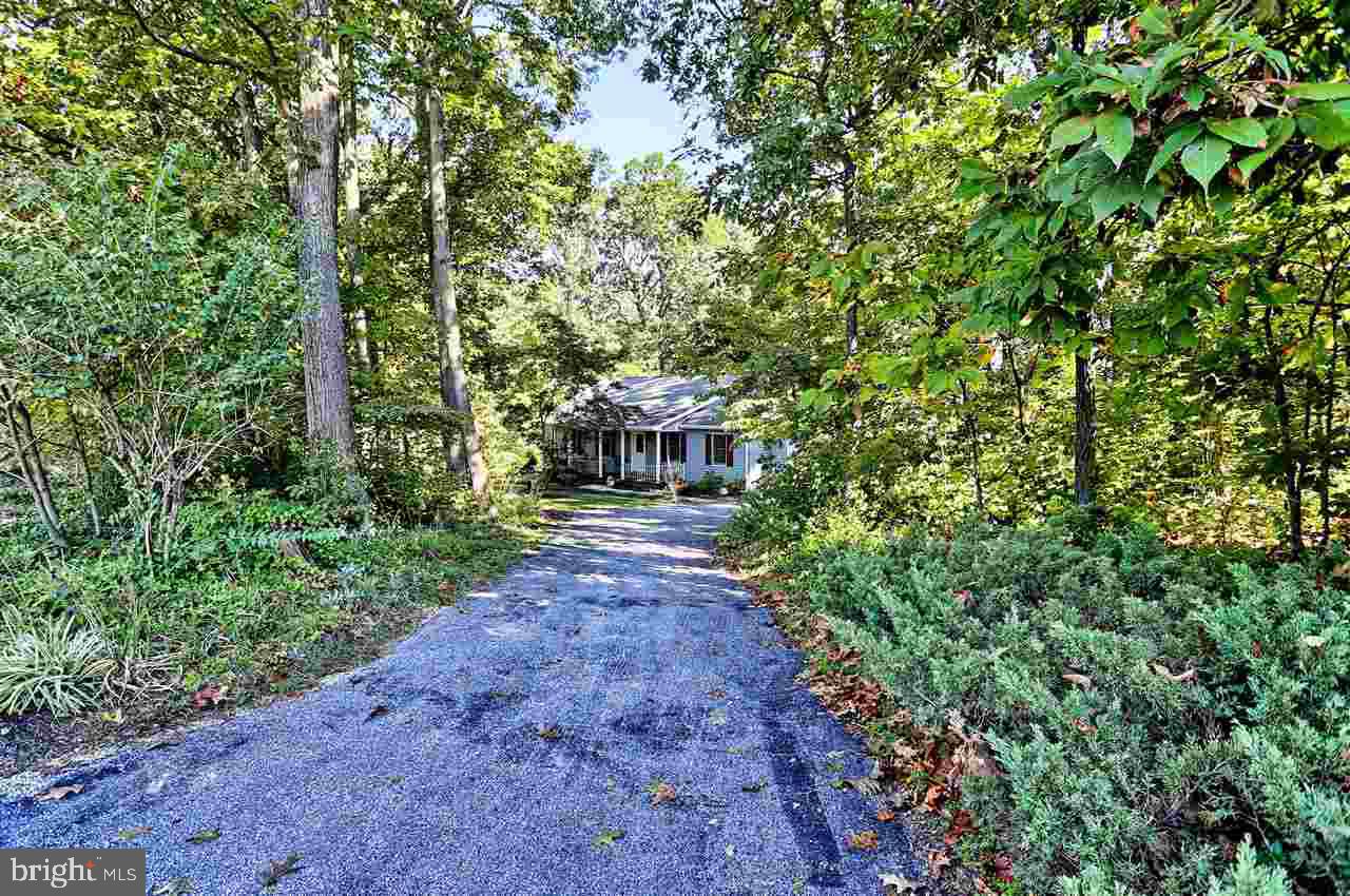 1973 Rosepointe Way Spring Grove, PA 17362 - Photo 3 of 36