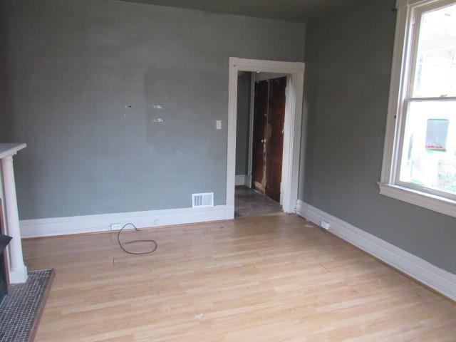 608 George Street Wilmerding, PA 15148 - Photo 6 of 20