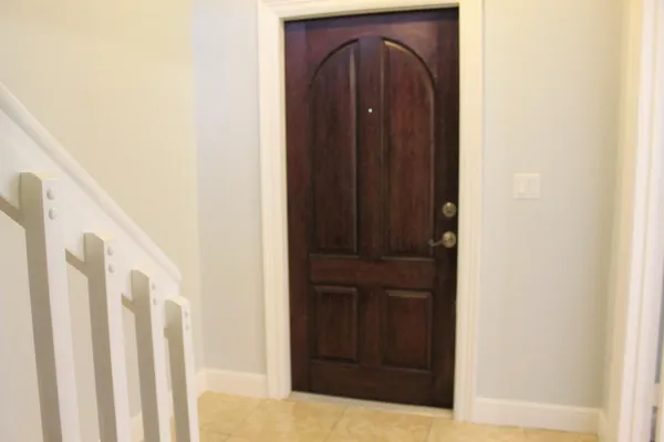 $2,850 | 531 South Federal Highway, Unit 17, Lake Worth Beach, FL 33460