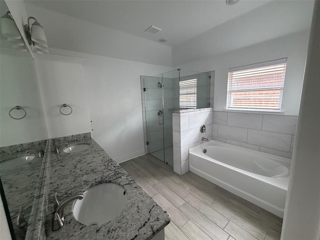 802 Ransom Way Greenville, TX 75402 - Photo 5 of 10
