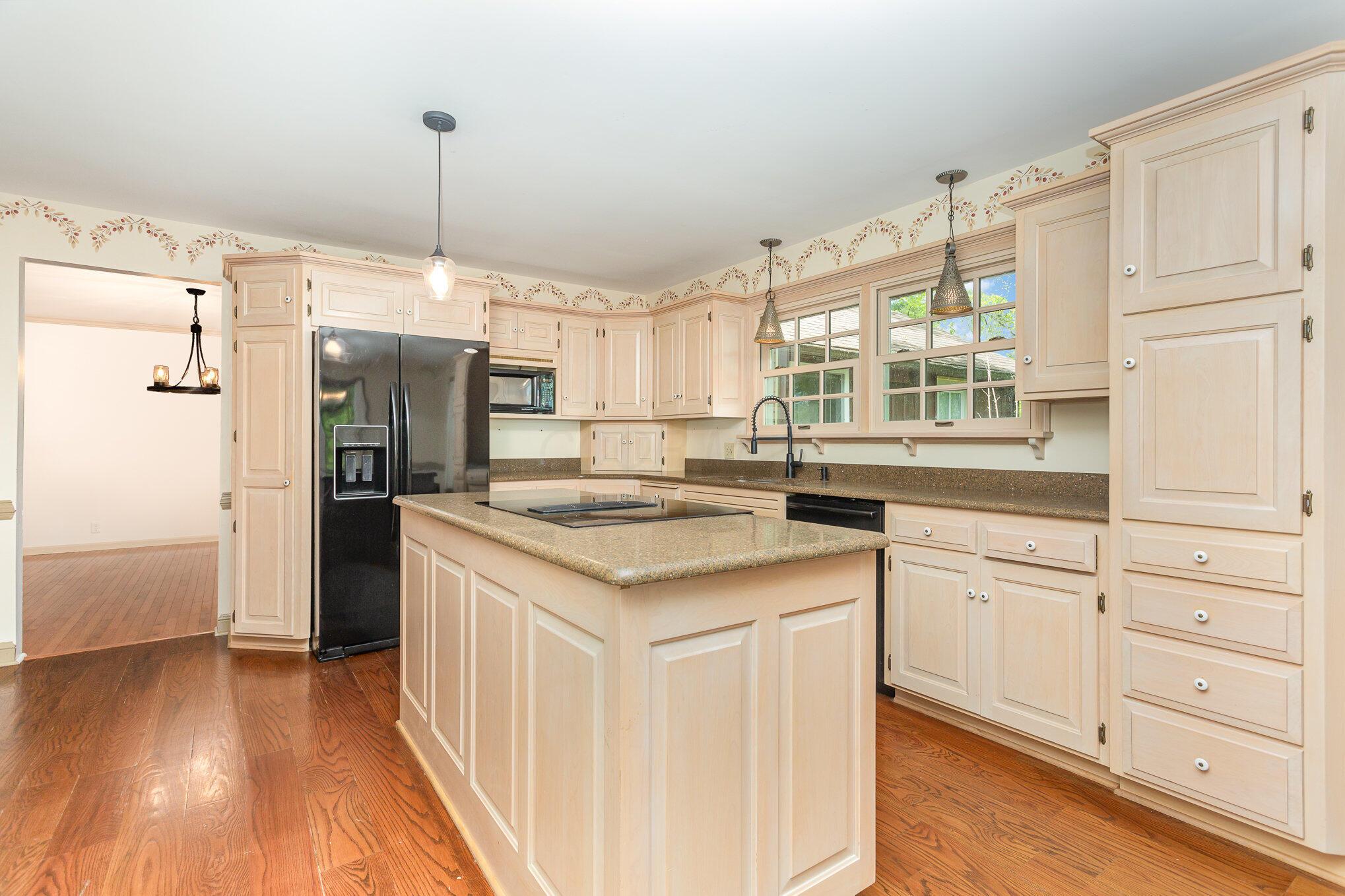 26976 Jackson Road Circleville, OH 43113 - Photo 13 of 69 011_8l9a9956-edit_911