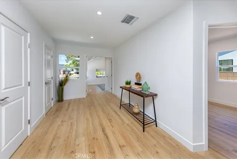 $1,459,000 | 5822 Saloma Avenue, Sherman Oaks, CA 91411