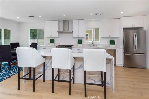 $1,459,000 | 5822 Saloma Avenue, Sherman Oaks, CA 91411