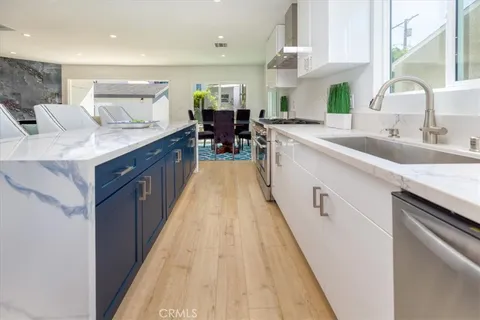 $1,459,000 | 5822 Saloma Avenue, Sherman Oaks, CA 91411