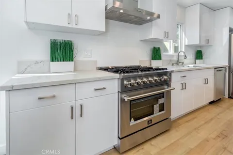 $1,459,000 | 5822 Saloma Avenue, Sherman Oaks, CA 91411