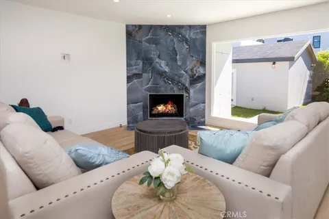 $1,459,000 | 5822 Saloma Avenue, Sherman Oaks, CA 91411