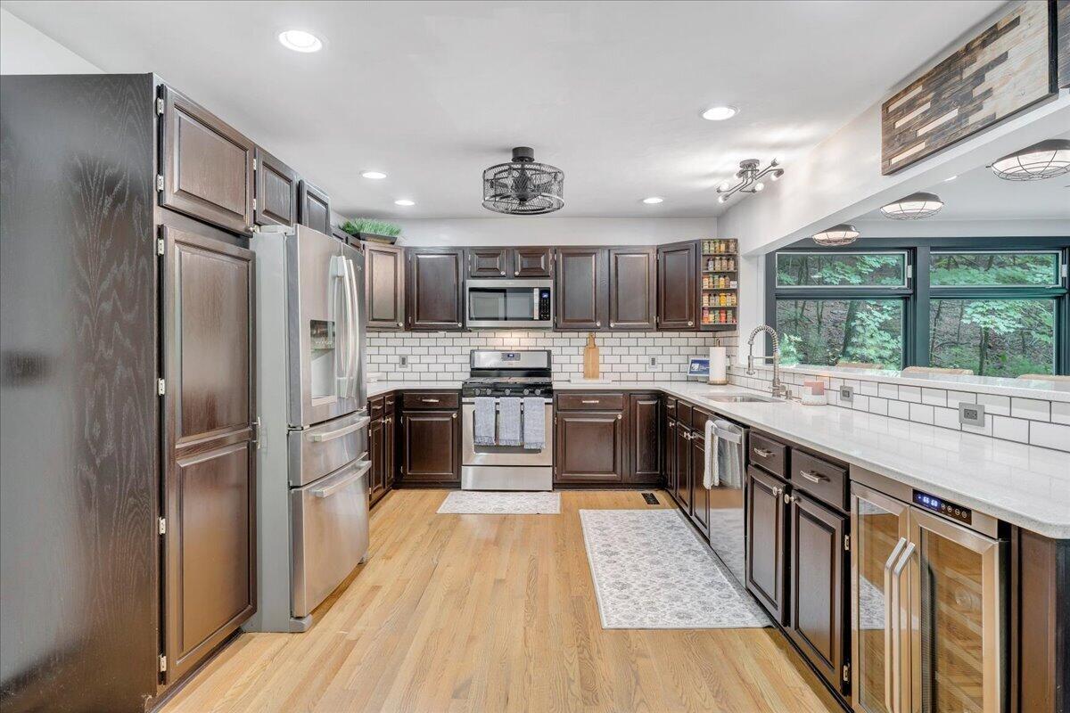 6227 Saddleridge Road Roanoke, VA 24018 - Photo 7 of 86 19-MIB08693
