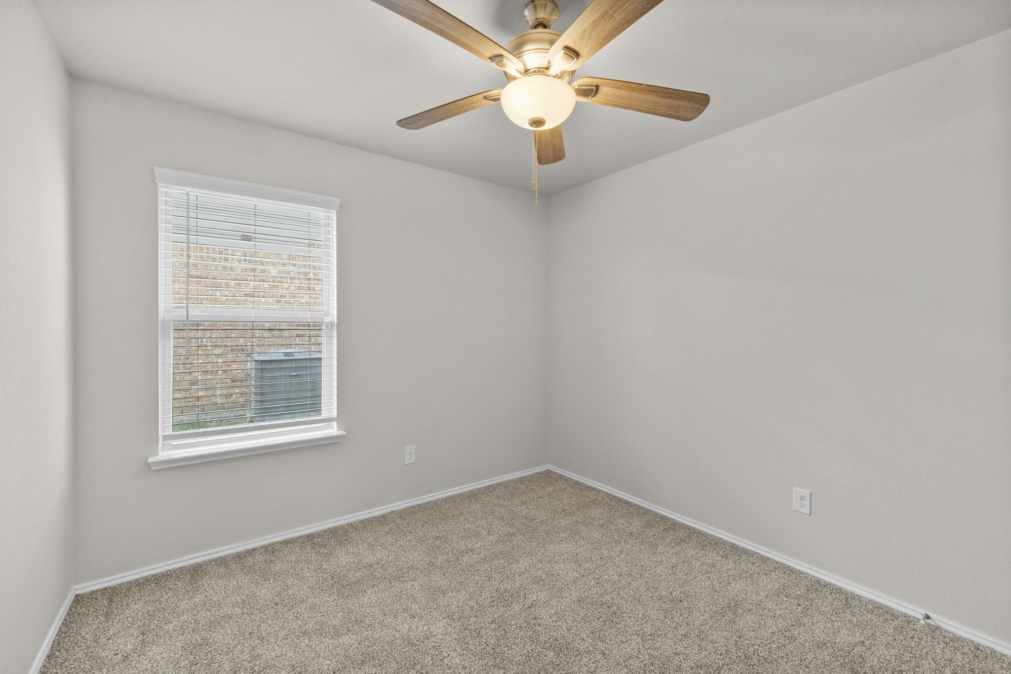 8303 Amaryllis Court Rosharon, TX 77583 - Photo 10 of 16