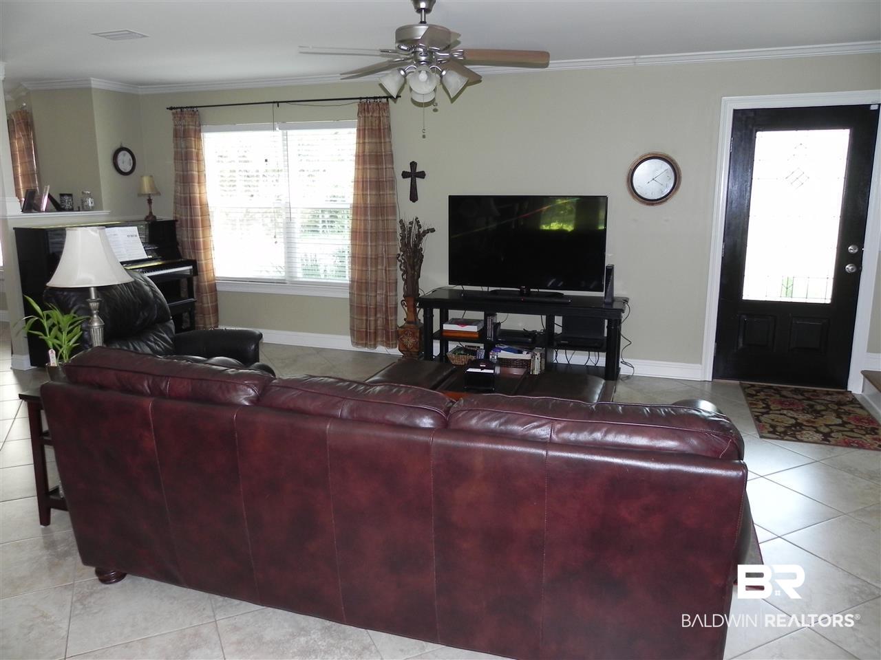 554 Wedgewood Drive Daphne, AL 36526 - Photo 4 of 39