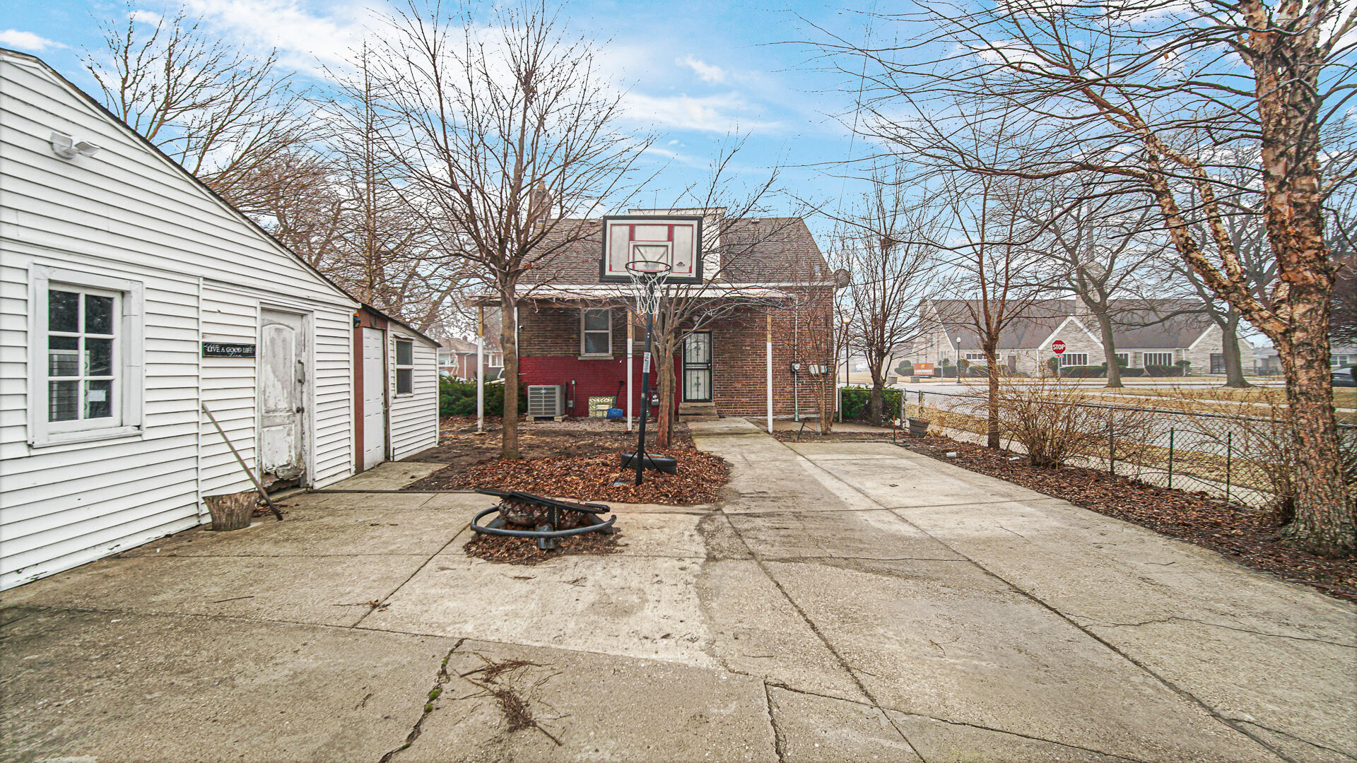 631 141st Street Hammond, IN 46327 - Photo 21 of 24 a view of a building with sitting area