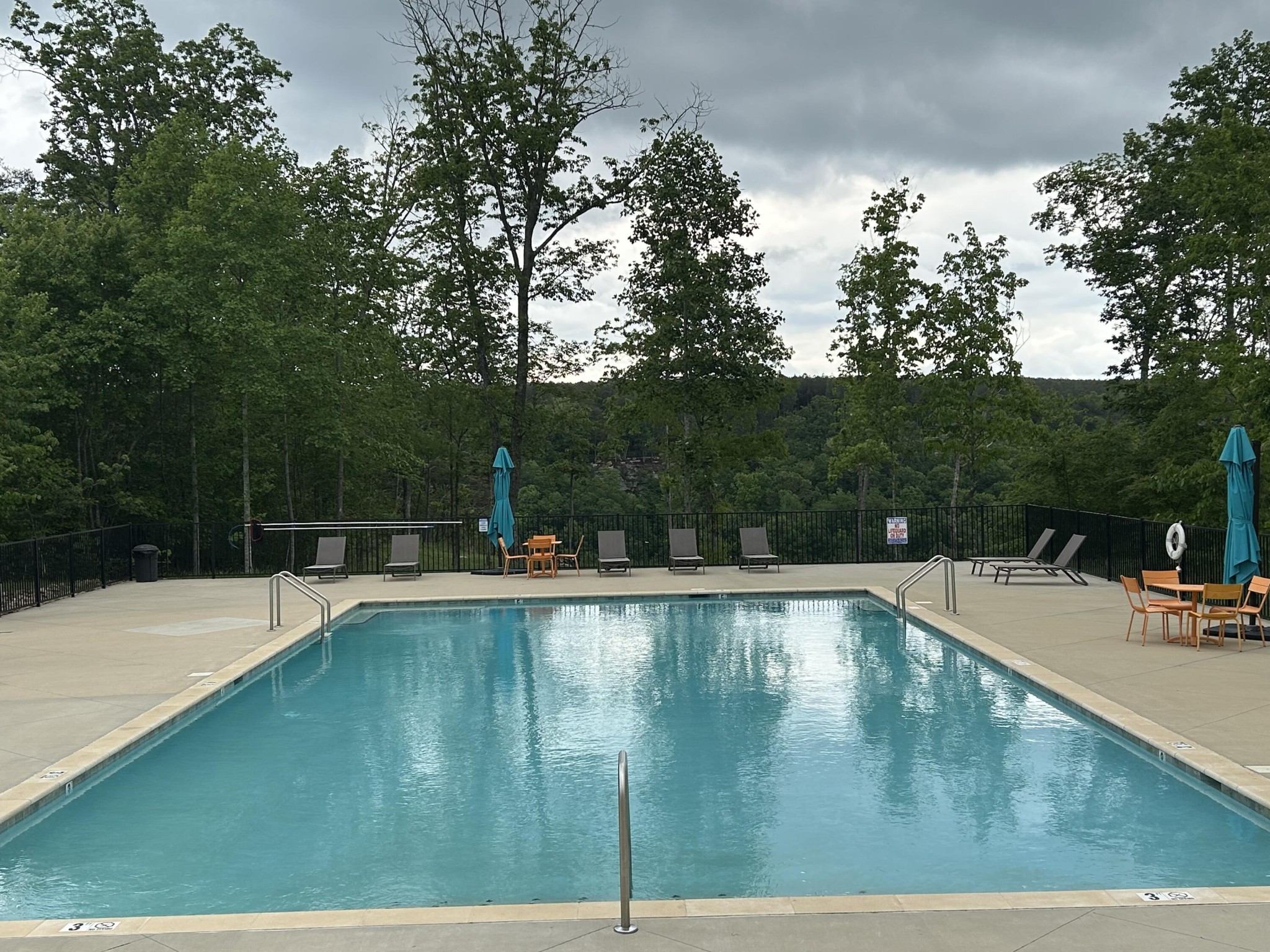 1771 Crockett Point Jasper, TN 37347 - Photo 37 of 40 a view of a swimming pool with a patio