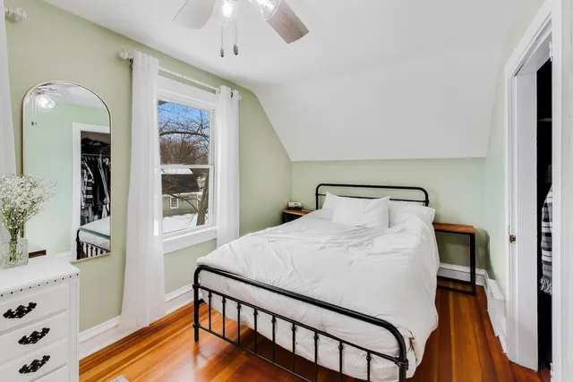 $275,000 | 315 Liberty Street, West Dundee, IL 60118