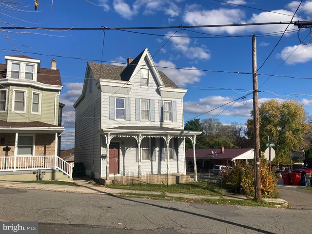 $139,900 | 700 North 13th Street, Pottsville, PA 17901