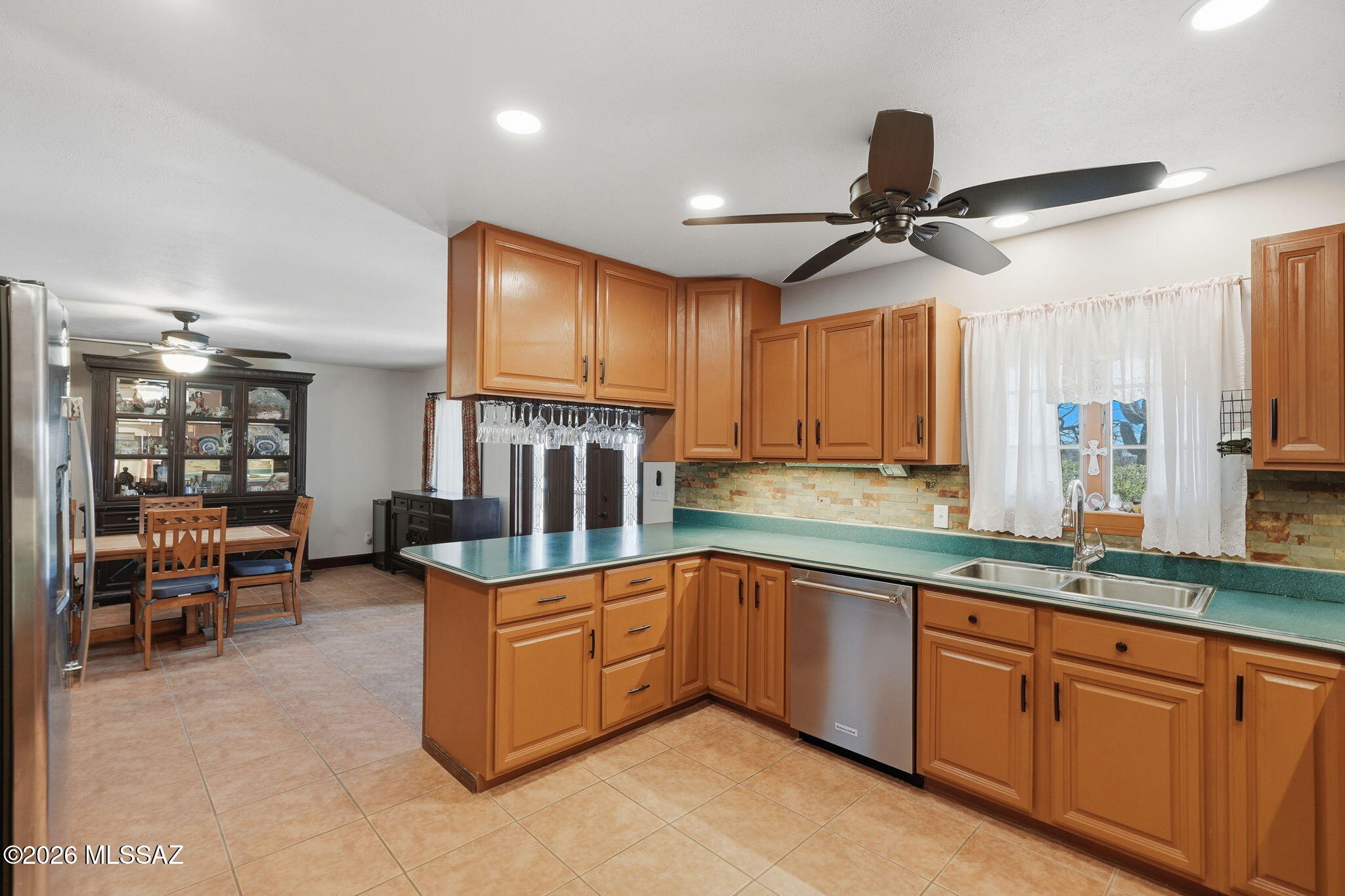 245 South Stallion Ranch Road Benson, AZ 85602 - Photo 8 of 47