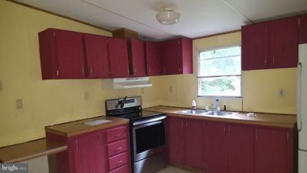 10210 Edenton Road Partlow, VA 22534 - Photo 6 of 8 Kitchen