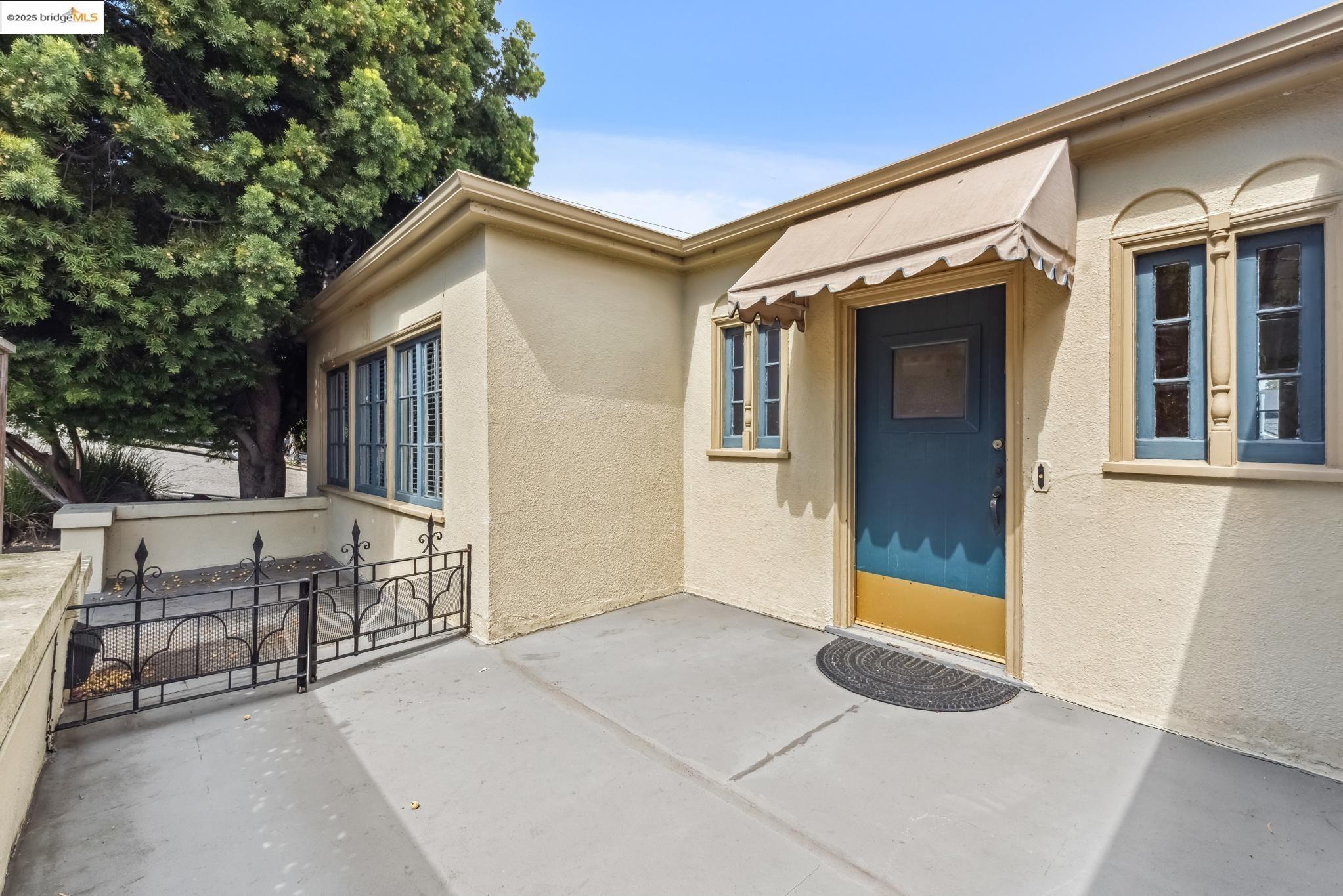 Undisclosed Address Oakland, CA 94610 - Photo 5 of 34 a view of a house with a outdoor space