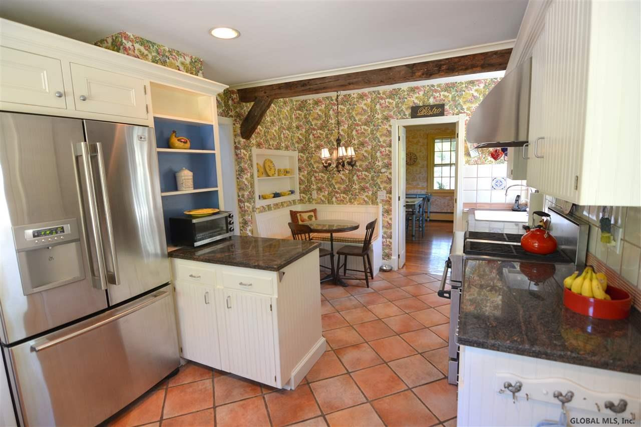 9 Crumitie Road Colonie, NY 12211 - Photo 8 of 25 Photo 8