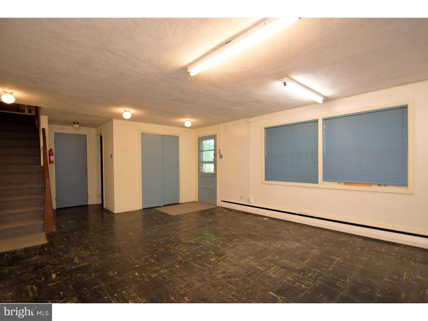 565 Forest Road Wayne, PA 19087 - Photo 17 of 25