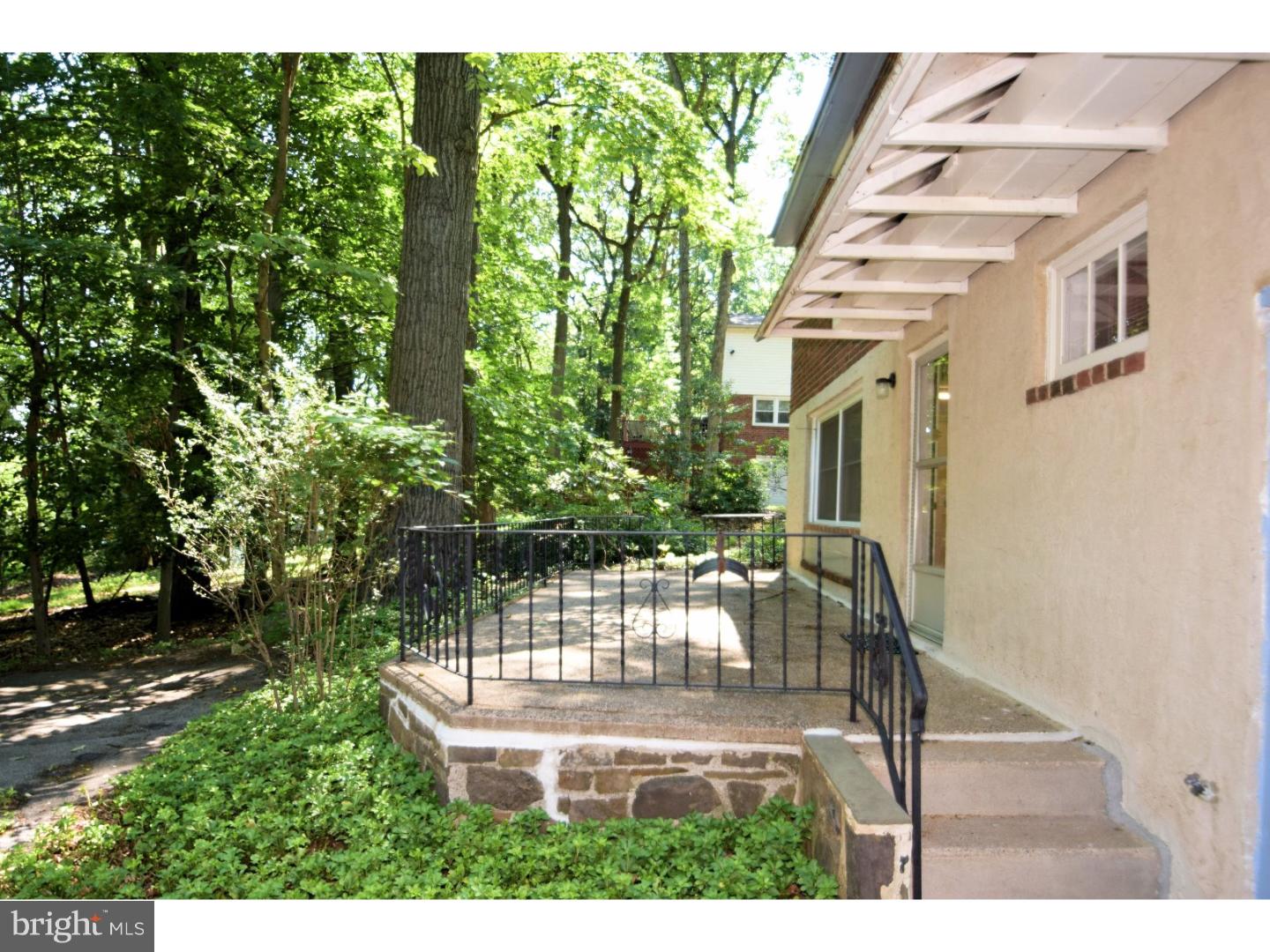 565 Forest Road Wayne, PA 19087 - Photo 22 of 25