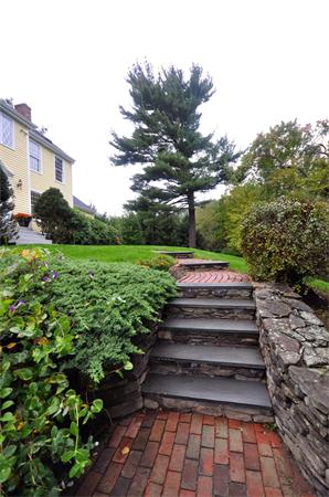 164 Maynard Farm Road Sudbury, MA 01776 - Photo 25 of 30 Gallery Image 25