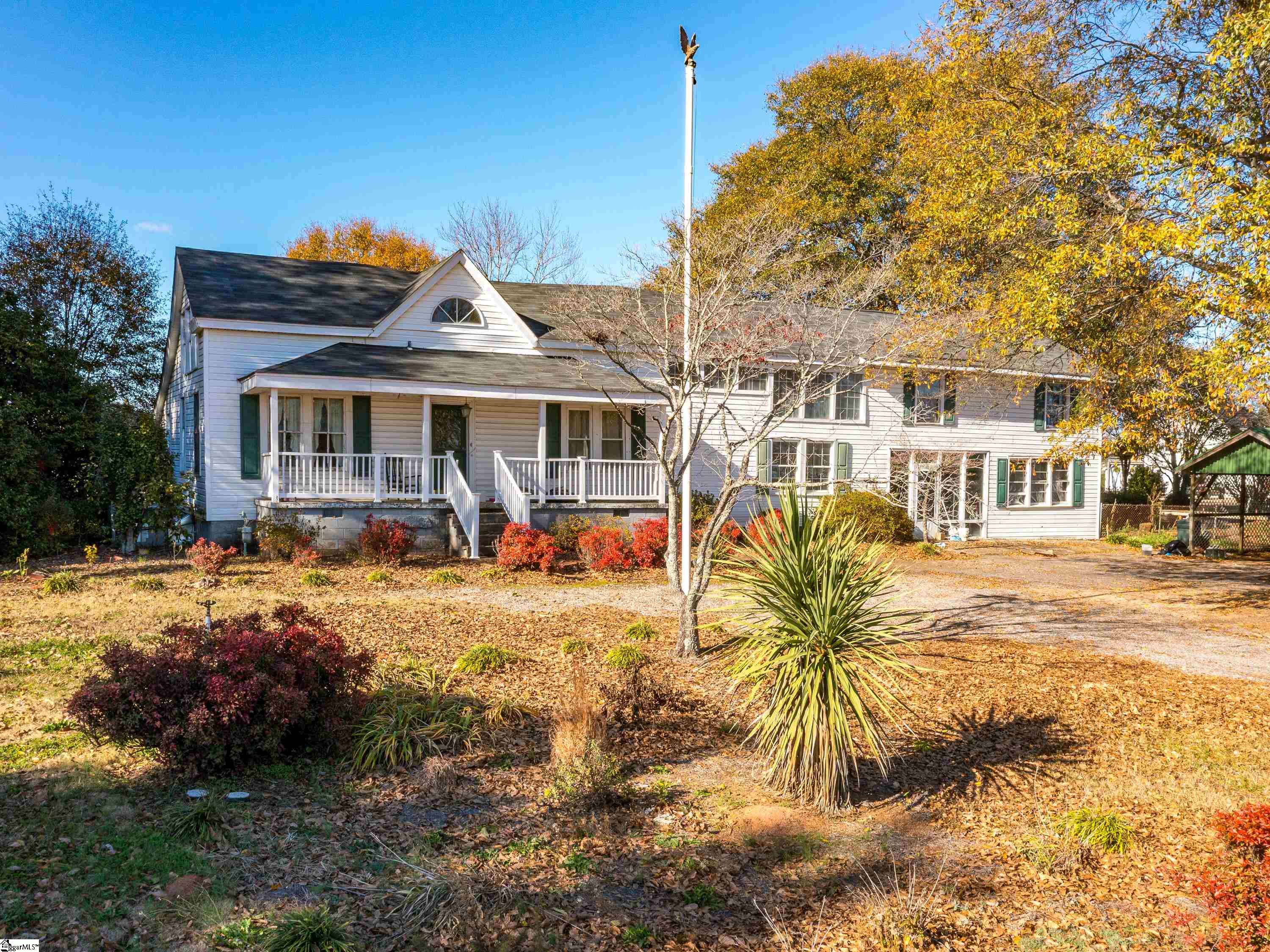 1213 Abner Creek Road Greer, SC 29651 - Photo 3 of 29 Gallery Image 3