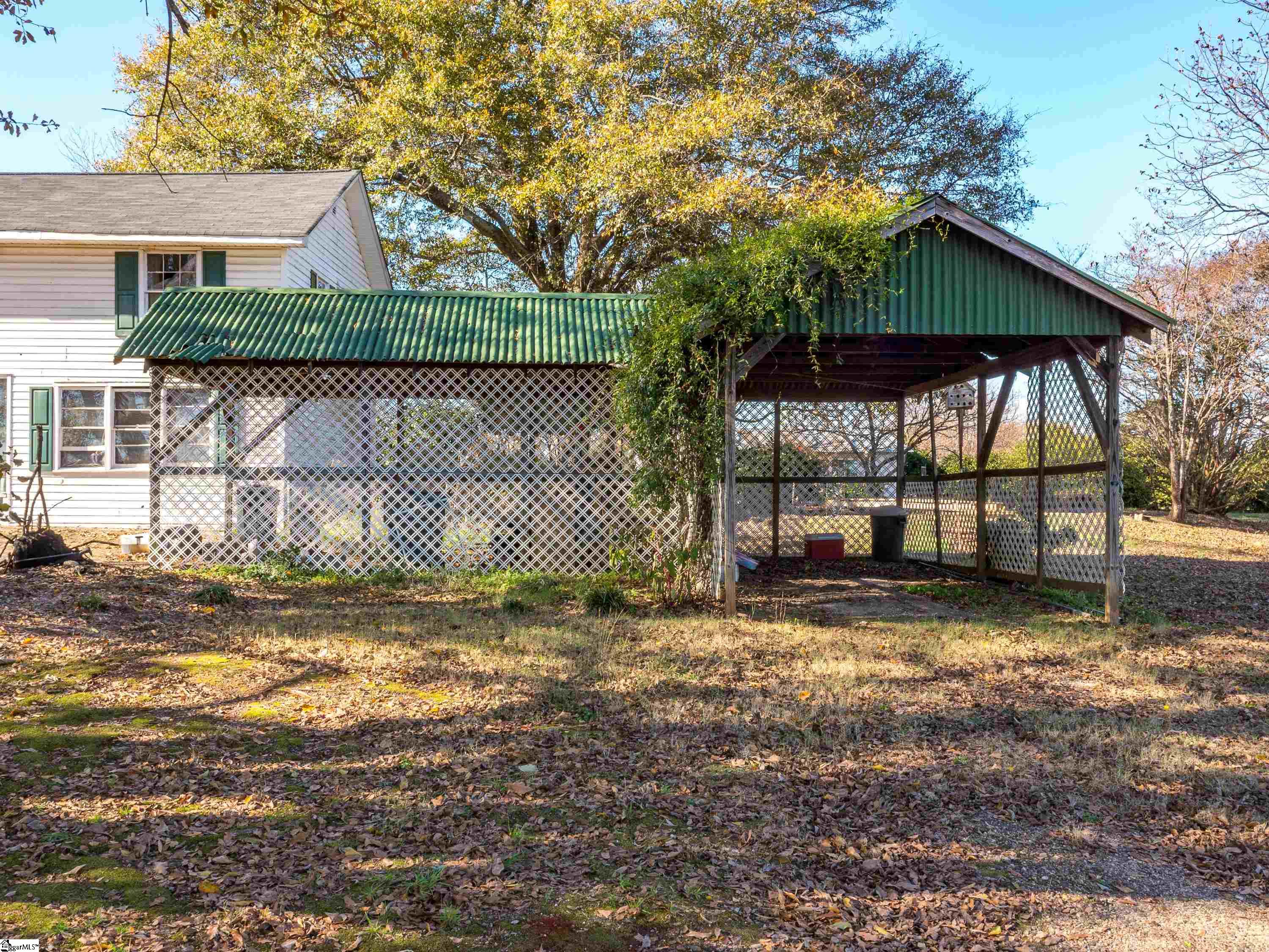 1213 Abner Creek Road Greer, SC 29651 - Photo 8 of 29 Gallery Image 8