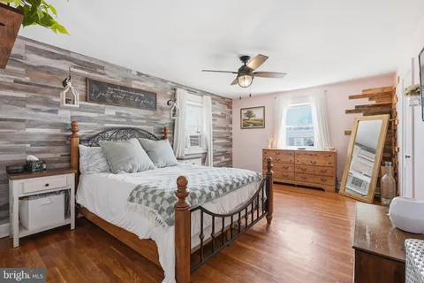 $295,000 | 1709 Maple Street, Wilmington, DE 19805