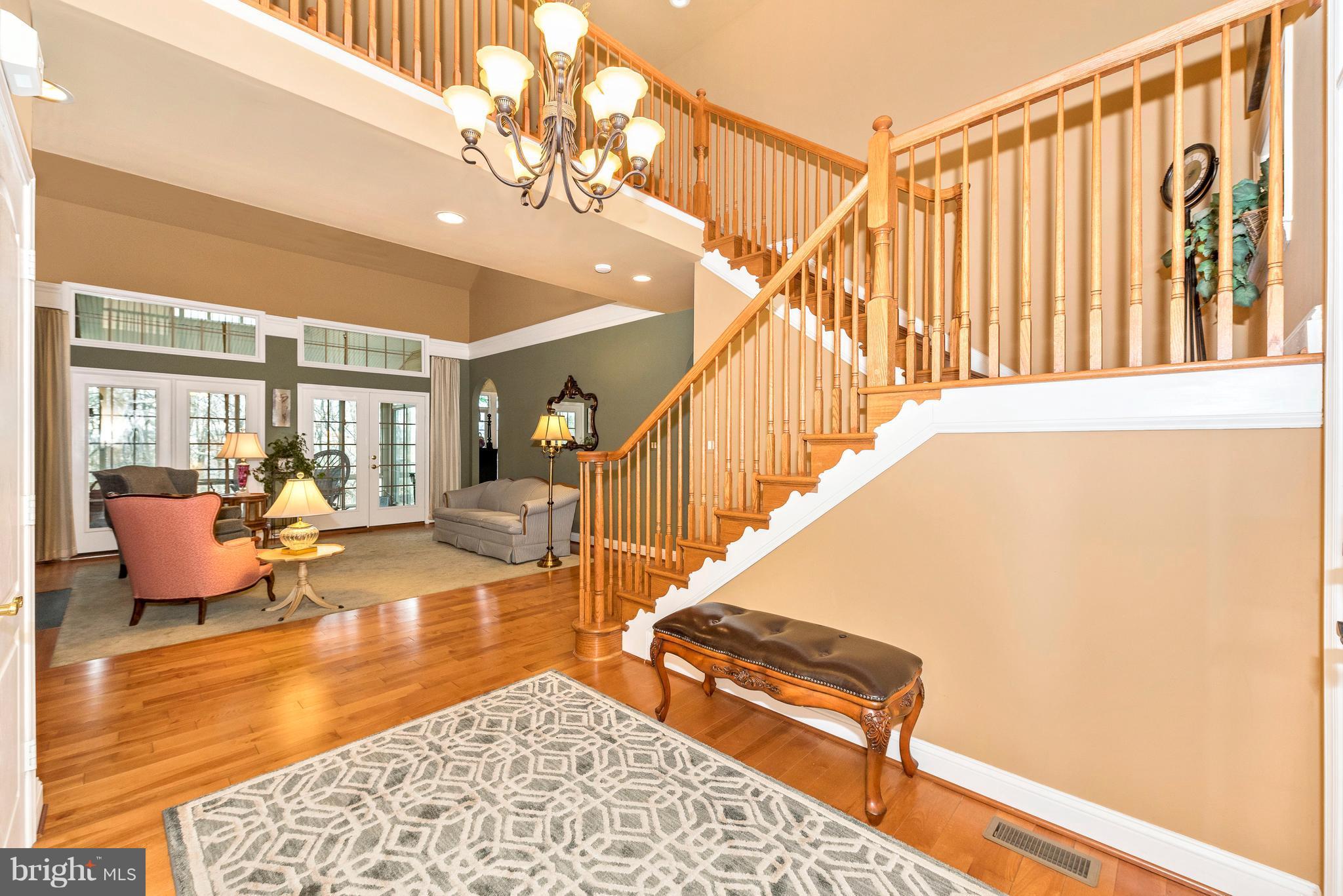 Large Entry Foyer Leading to Formal Living Room