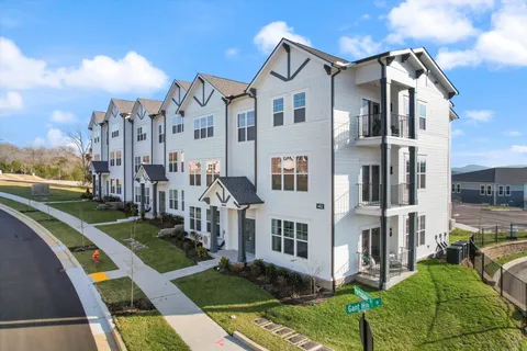 $339,900 | 482 Portsdale Drive, Unit 14, Brentwood, TN 37027