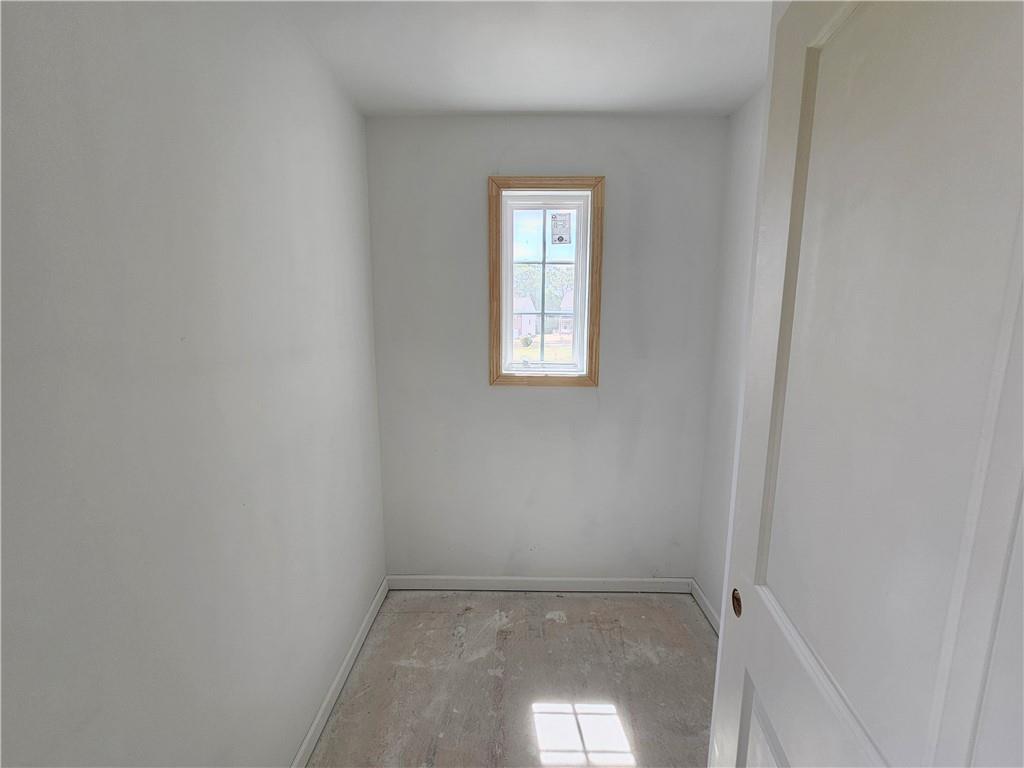 30 Silverleaf Trail Bethlehem, GA 30620 - Photo 34 of 55 an empty room with a window
