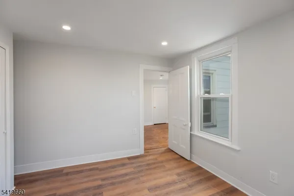 $4,900 | 108 Thomas Street, Bloomfield, NJ 07003