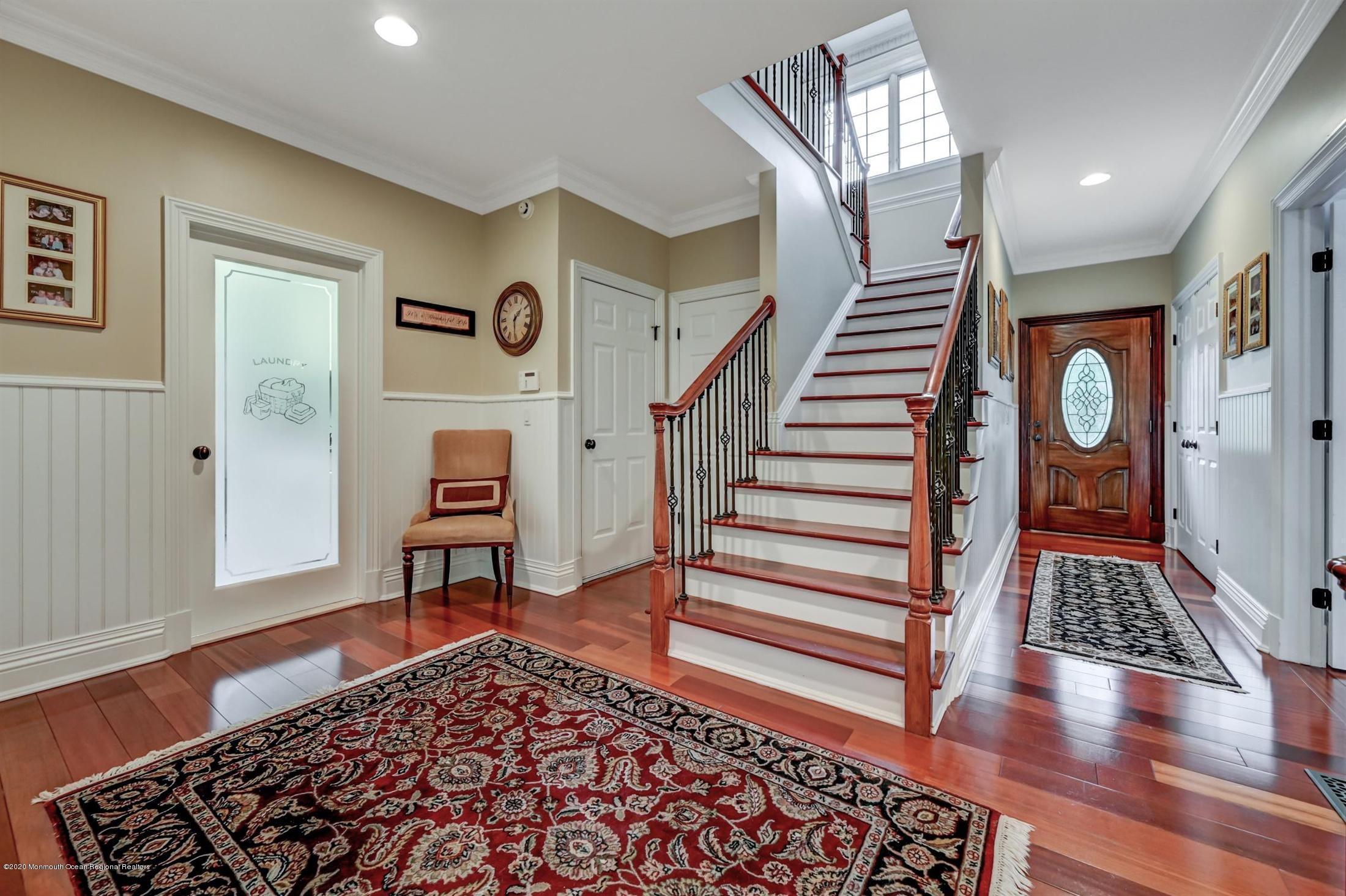 8 Maple Leaf Drive Holmdel, NJ 07733 - Photo 34 of 74 Back Foyer