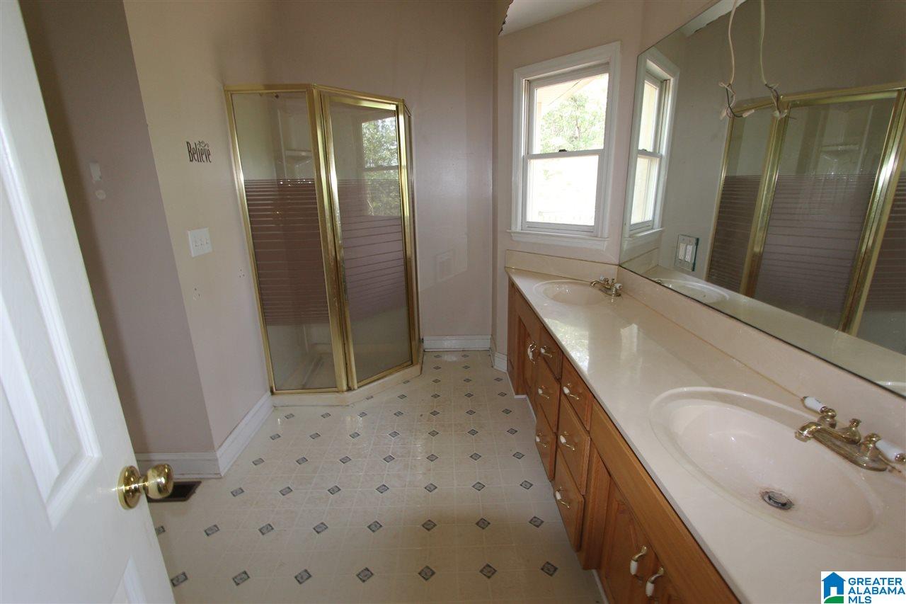 2805 Ridge Parkway Trussville, AL 35173 - Photo 7 of 9