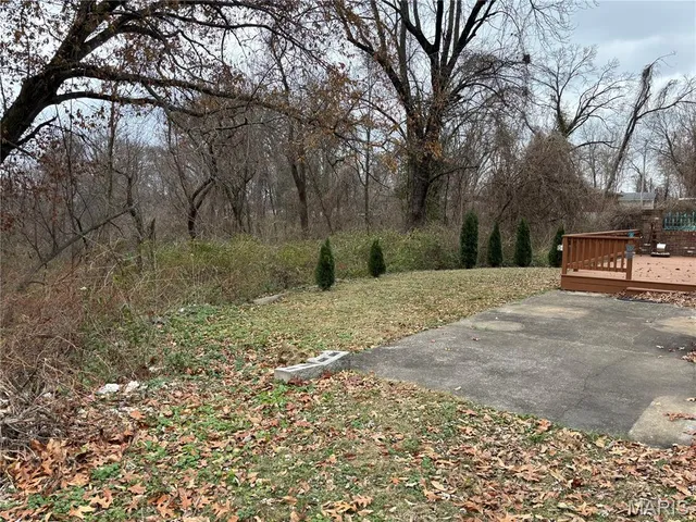 $175,000 | 208 Hillwood Drive, Belleville, IL 62223