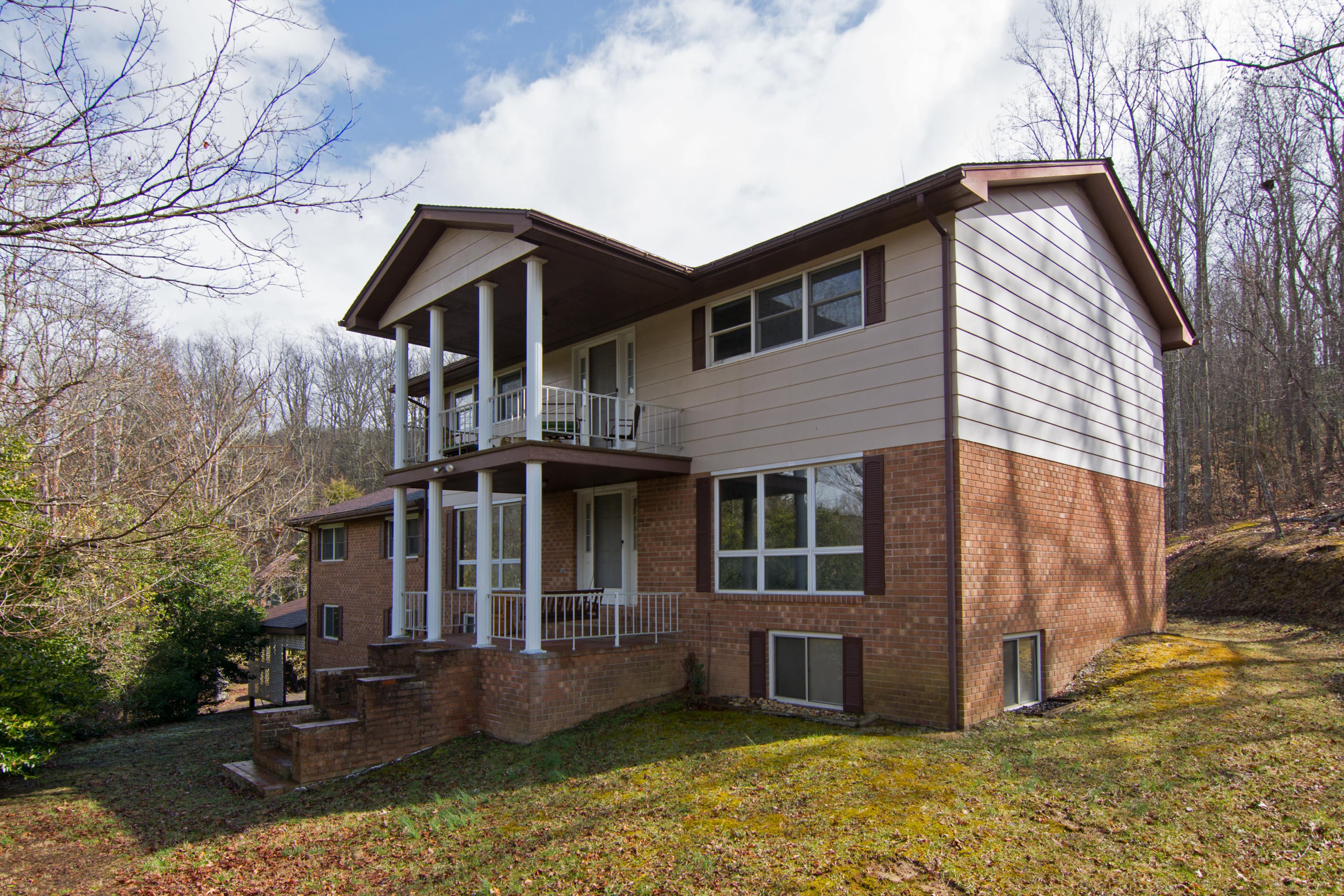 50 Lonnie Mann Road Hinton, WV 25951 - Photo 14 of 63 Gallery Image 14