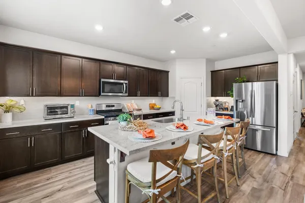 $688,000 | 4054 Kenwood Circle, Oakley, CA 94561