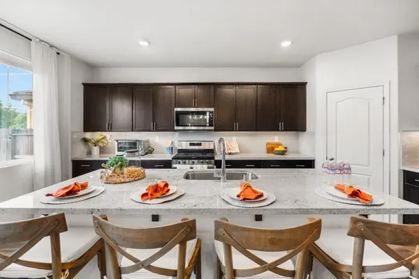 $688,000 | 4054 Kenwood Circle, Oakley, CA 94561